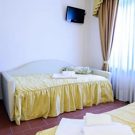 Hotel Cavour 3*